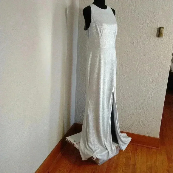 Dessy collection Soho Metallic Column Gown nwot size 12 Regular - Picture 6 of 17